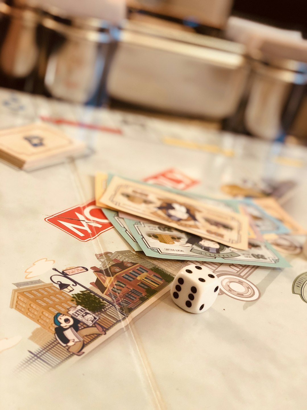 Tips för att arrangera en rolig spelkväll