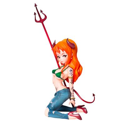 OP BUSTERCALL DEVILISH NAMI Figur – Officiell Samlarobjekt Bandai