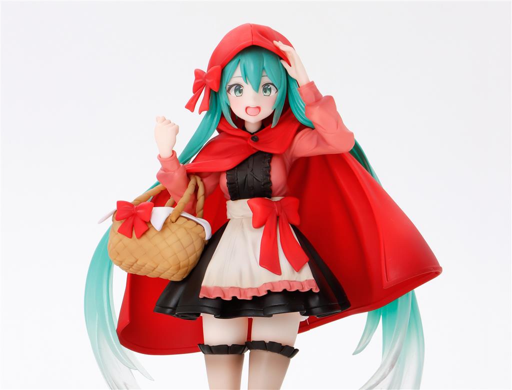 Hatsune Miku Wonderland Figur - Lilla Röda Hatten Square Enix