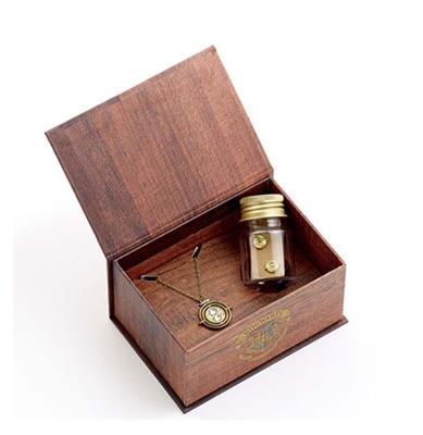 Presentask med halsband och örhängen - Tidsvändare Distrineo