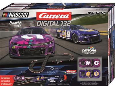 Carrera Digital 132 - NASCAR Daytona Challenge Revell