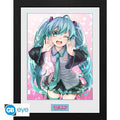 HATSUNE MIKU - Inramad tryck "Wink" (30x40) SAS ABYSSE CORP