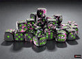 Brush Paintball™ gröna 12 mm d6 tärningar, 36 stycken (DU1214) i Displaylåda med lock