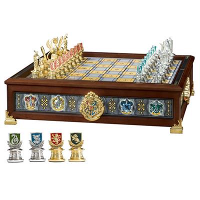 Harry Potter - The Hogwarts Houses Quidditch Chess Set