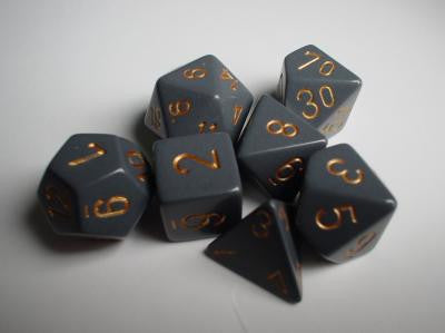 Chessex Opaque Polyhedral Tärningsset - Mörkgrå med Koppar Chessex