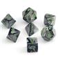 Chessex Gemini Polyhedral 7-Tärningsset - Svart-Grå med Grön Chessex