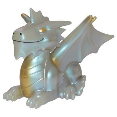 Dungeons & Dragons Silver Dragon Figur Ultra Pro