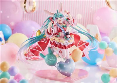 Hatsune Miku: Birthday 2021 (Pretty Rabbit Ver.) 1/7 Skala Figur Square Enix