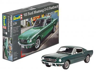 Revell 1965 Ford Mustang 2+2 Fastback (1:24) Revell