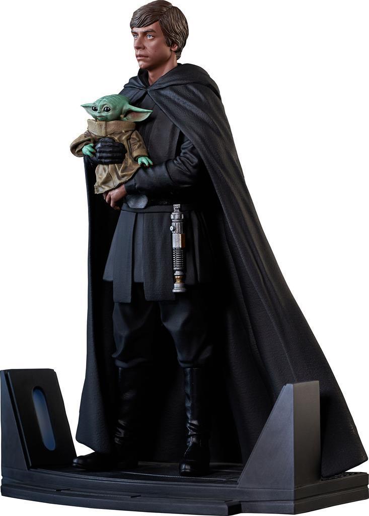 Star Wars: The Mandalorian Luke Skywalker och Grogu Staty Diamond Select Toys
